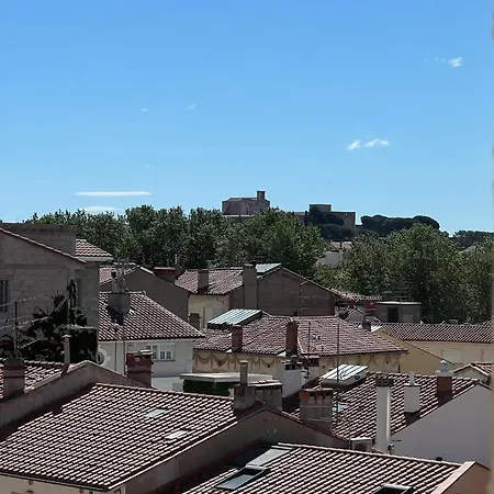 Gare Calme Spacieux Jolie Vue Netflix